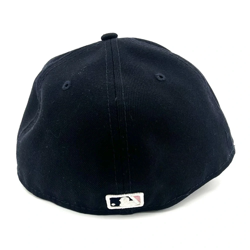 New Era 59FIFTY New York Yankees Fitted Hat 7 1/2 Pink UV World Series Patch MLB